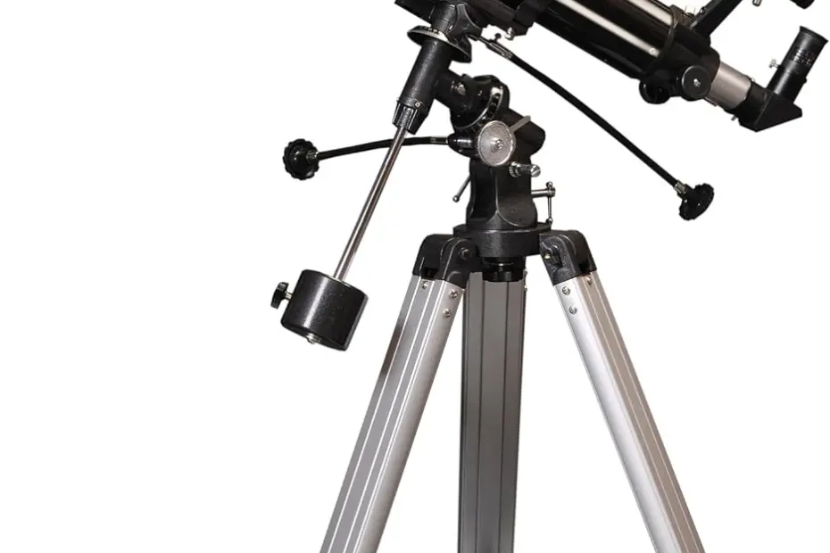 Sky Watcher Evostar 90 EQ 2 90mm 3.5 inch f900 Refractor Telescope Silver